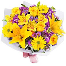 Bouquet of gerbera and lilies