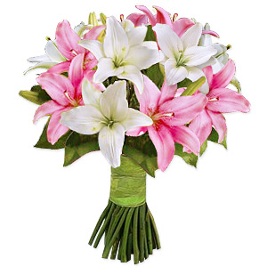 Bouquet of different color and white lilies