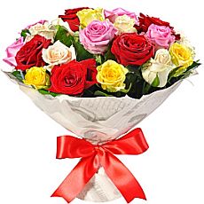 Medium bouquet of different color roses